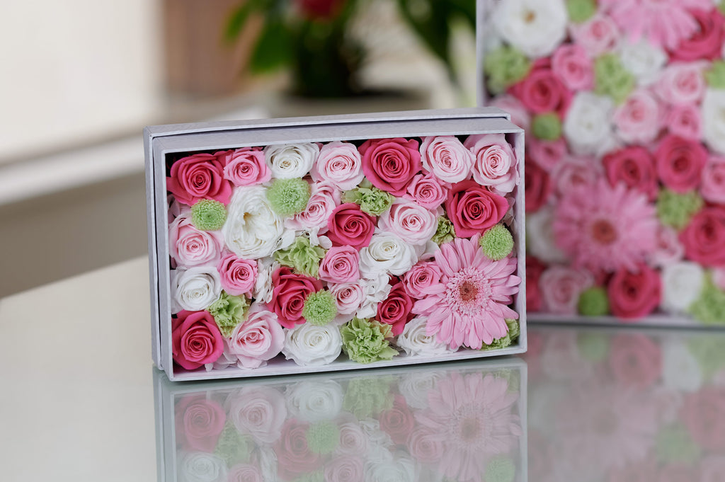 Fresh Pink (Preserved flowers Box)